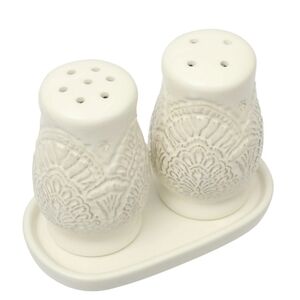 💜 2025 Pioneer Woman Vintage Lace Cream Salt and Pepper Shaker Set